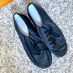 Capezio Adult Soft Sole Jazz Shoes